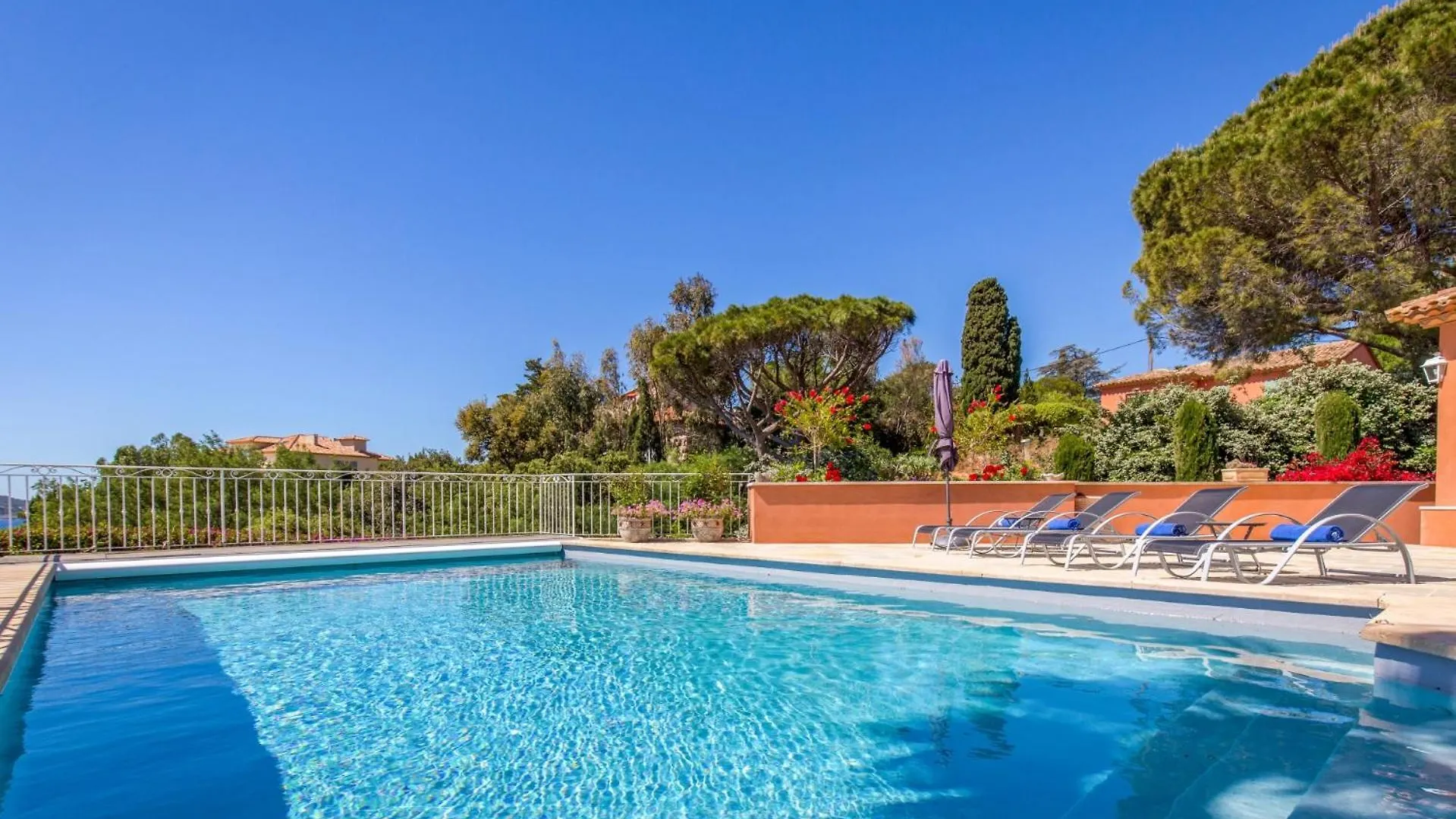 Villa Sainte Maxime By Villa Plus